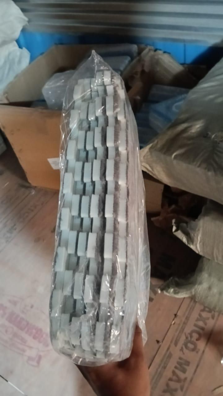 Interlocking Carpet Tiles Mat – Soft, Durable & Easy-to-Install Flooring Solution for Home & Office